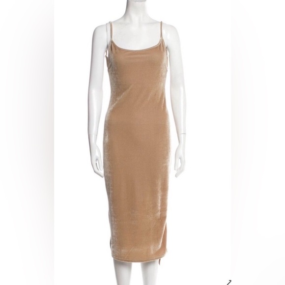 Reformation Dresses & Skirts - Reformation Tan Velvet Backless Dress